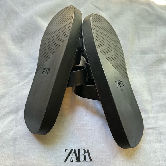 New Zara Minimal Flat Black Criss Cross Straps Sandals 3603/910 Size 10 - Picture 7 of 8